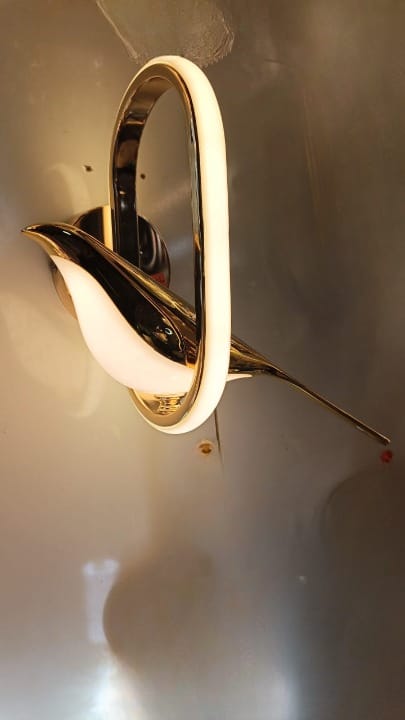 Sparrow Style Wall Lamp